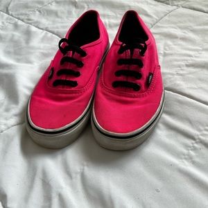 Women’s VANS. HOT PINK!! Size 7.5